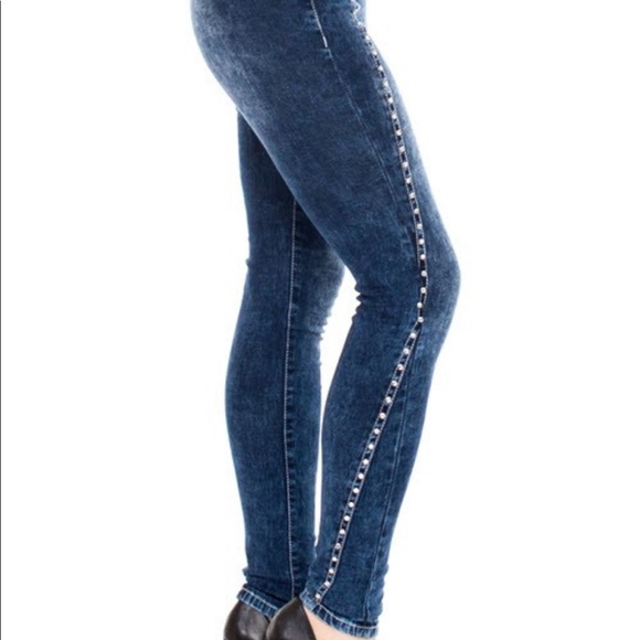 Stretch Jean Jeggings Rhinestone Embellished - Picture 2 of 3